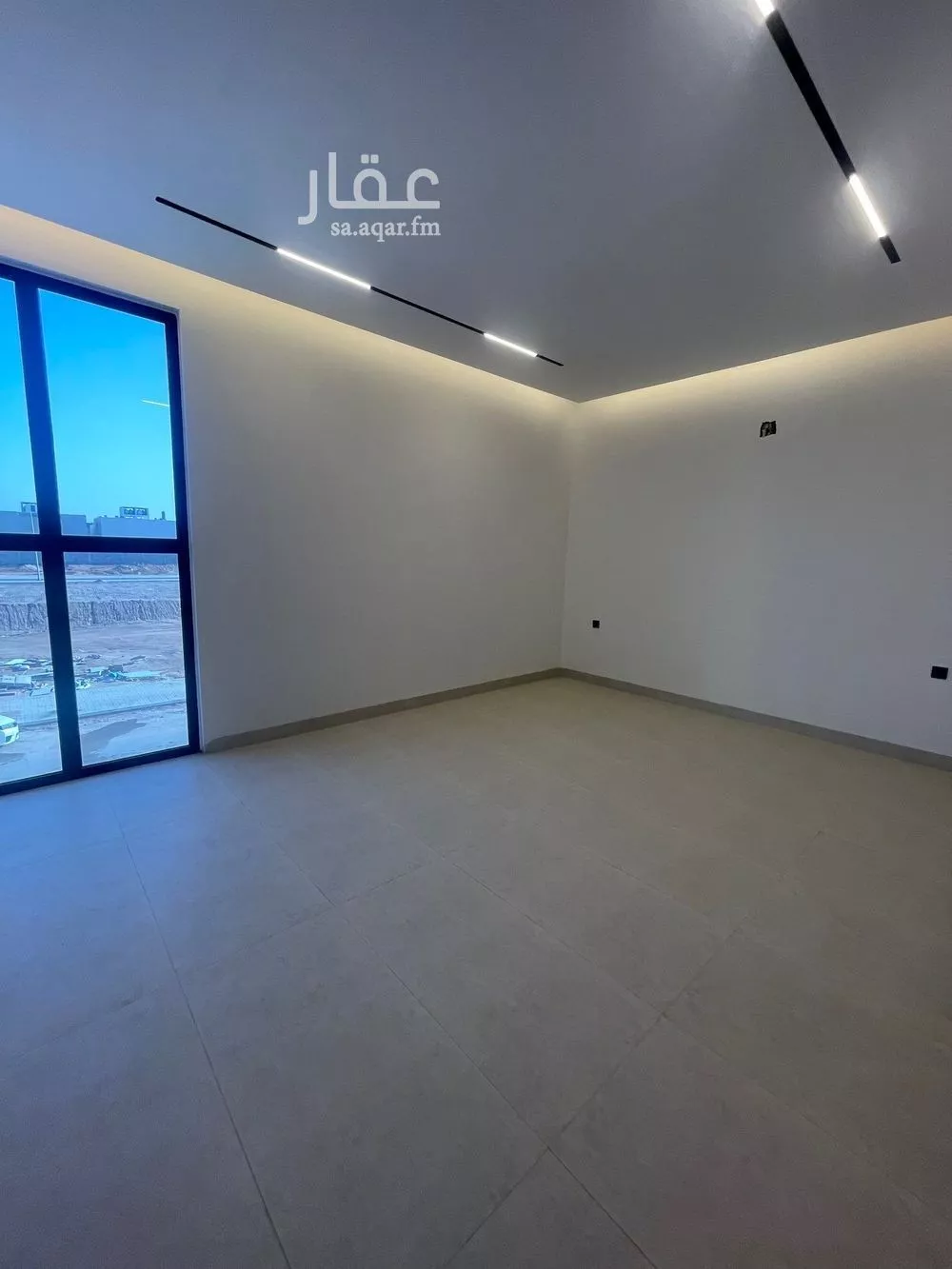 3 bedroom floor in Al Janadriyah 5