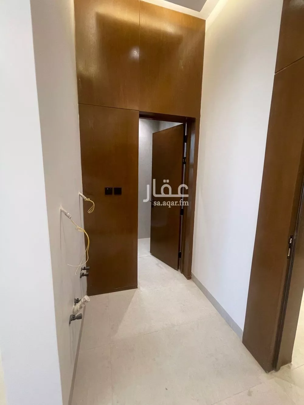 3 bedroom floor in Al Janadriyah 6