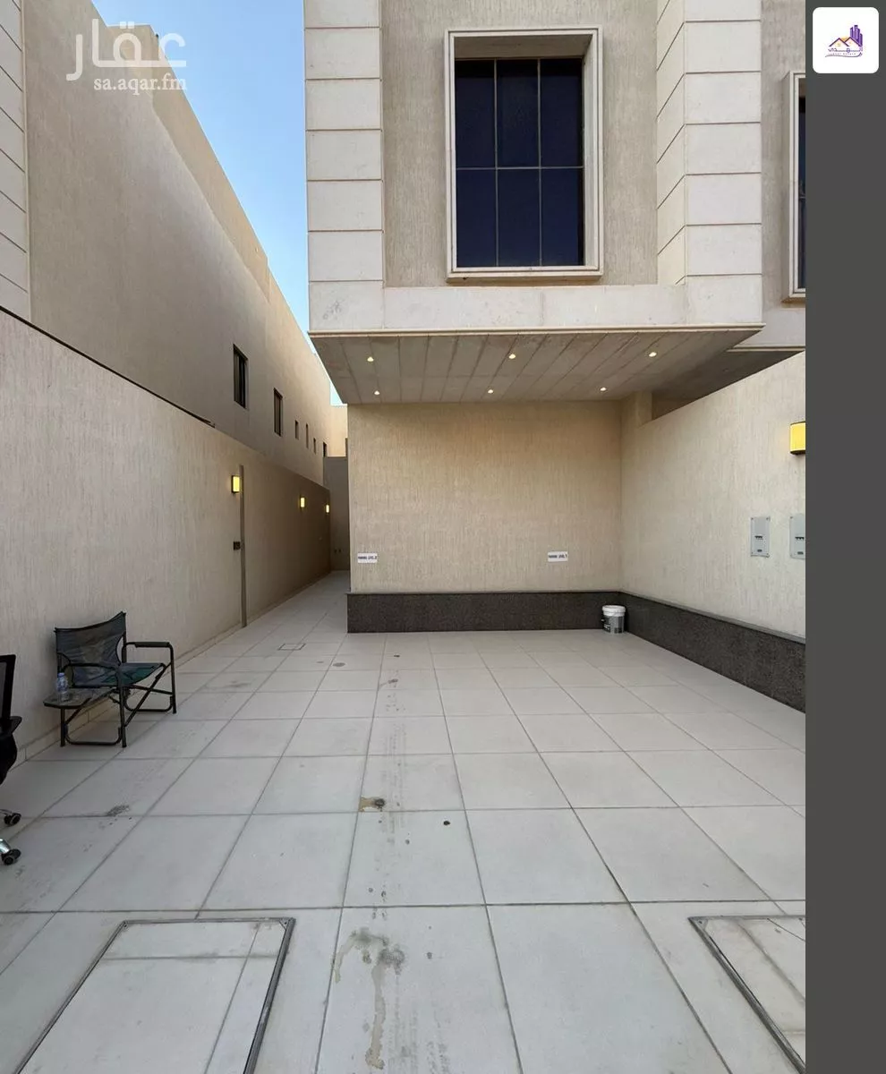 6 bedroom floor in Al Rimal 9