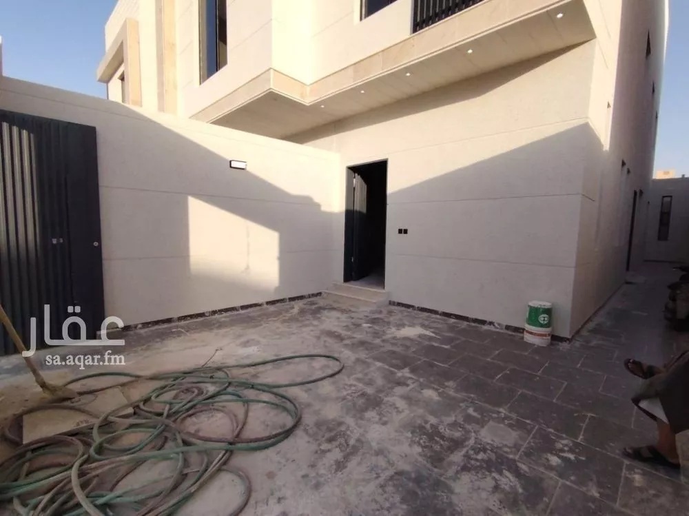 5 bedroom floor in Al Uraija Al Gharbiyah 4