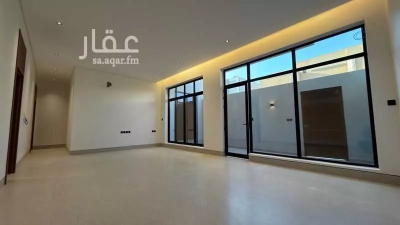 3 bedroom floor in Al Wadi 2