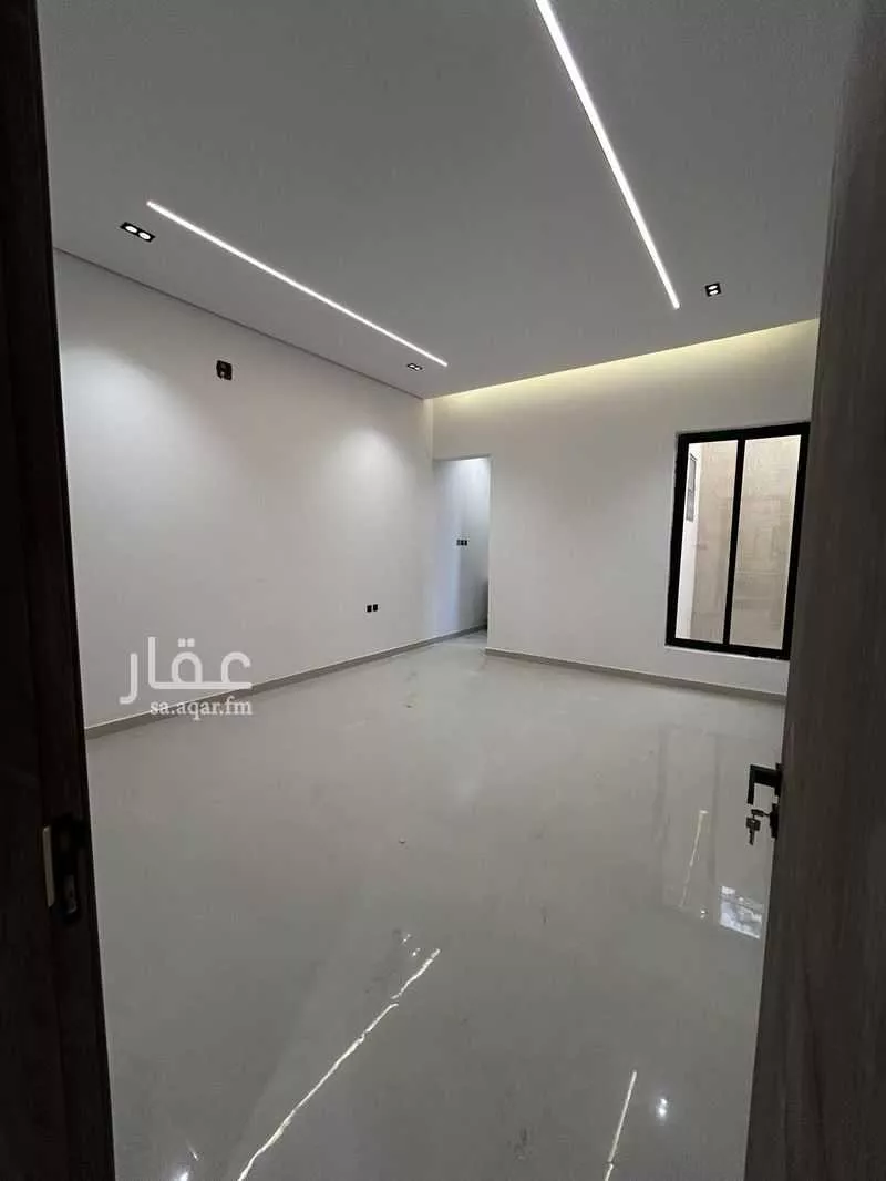 6 bedroom floor in Okaz 15
