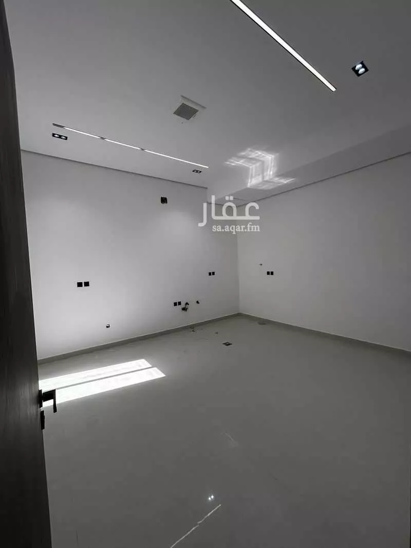 6 bedroom floor in Okaz 6