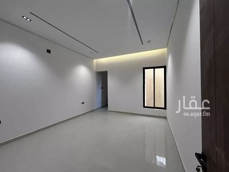 6 bedroom floor in Okaz 9