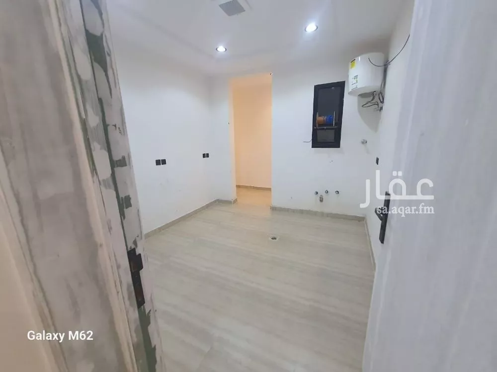 5 bedroom floor in Tuwaiq 11