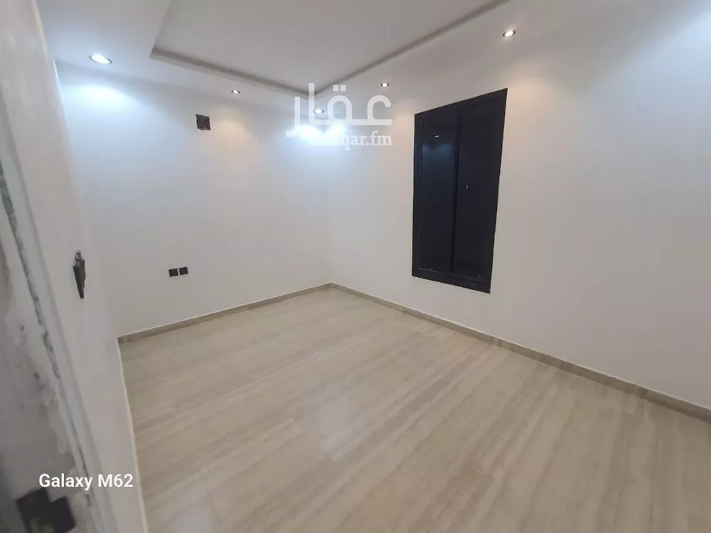 5 bedroom floor in Tuwaiq 16