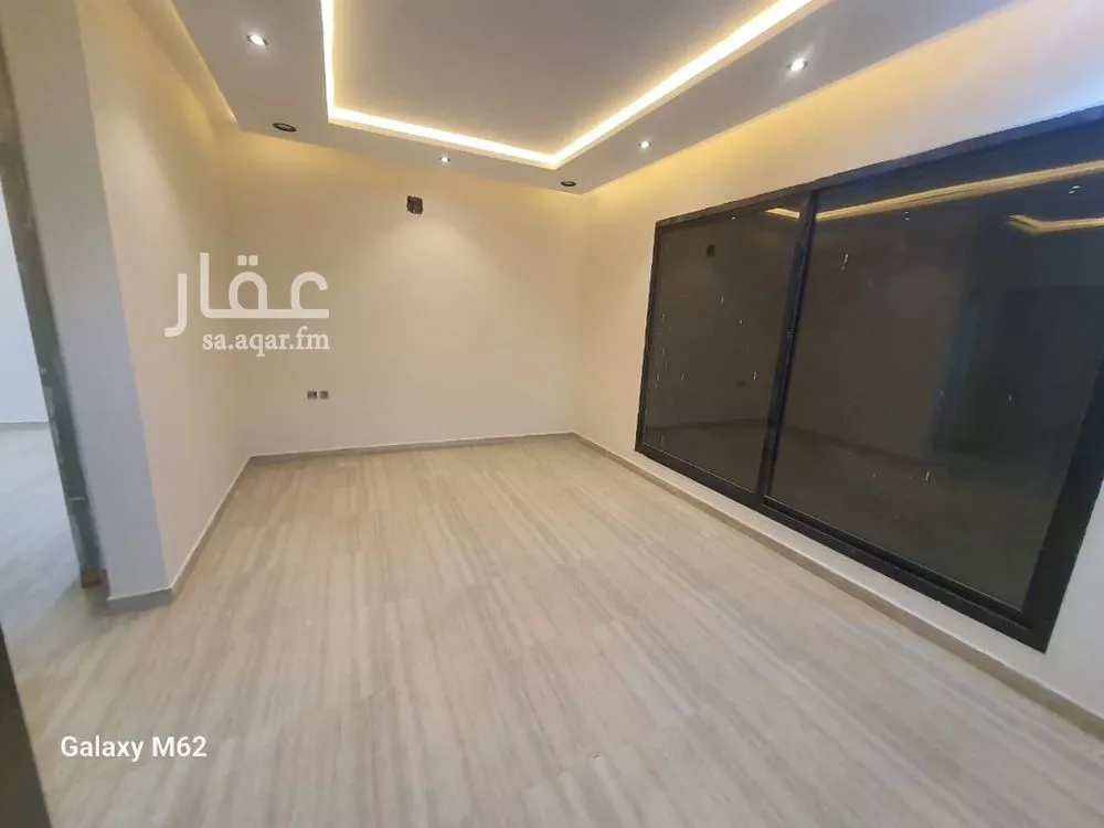 5 bedroom floor in Tuwaiq 4