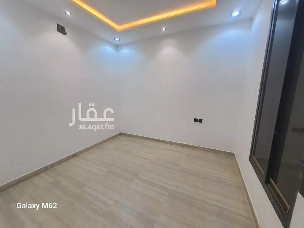 5 bedroom floor in Tuwaiq 6