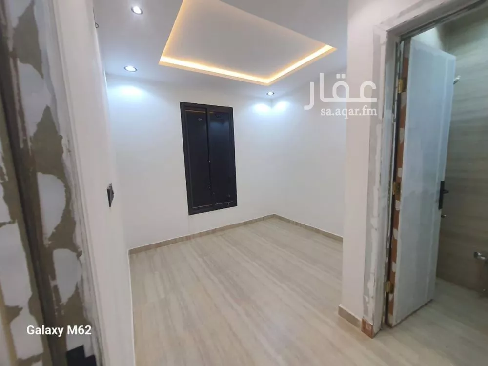 5 bedroom floor in Tuwaiq 10