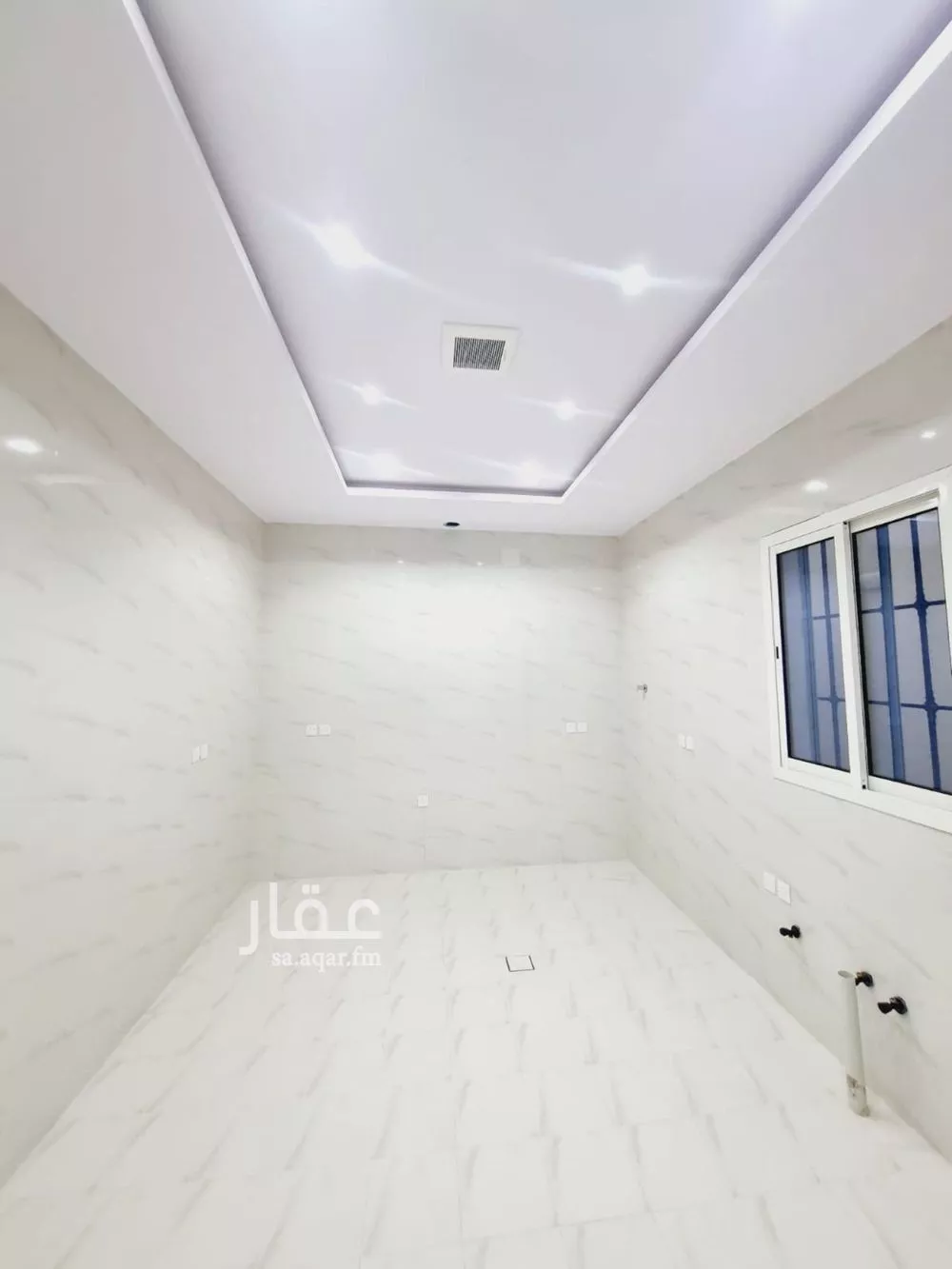 3 bedroom floor in Al Rimal 3