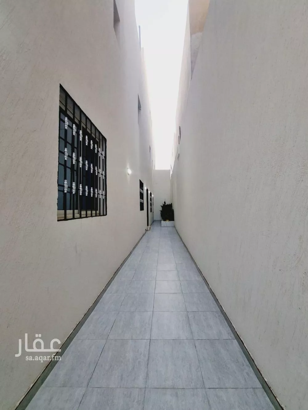 3 bedroom floor in Al Rimal 5