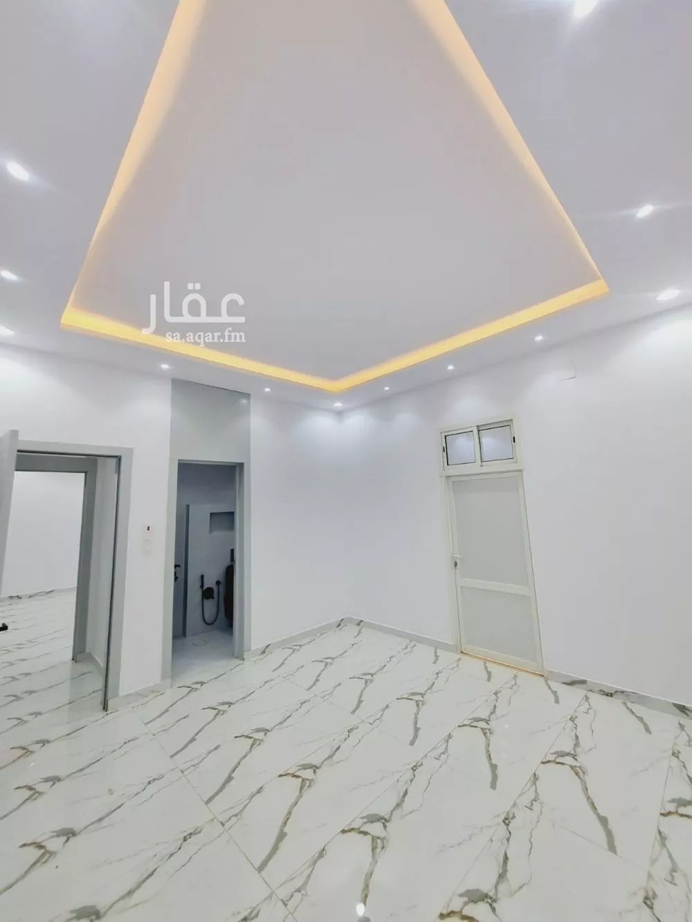 3 bedroom floor in Al Rimal 6