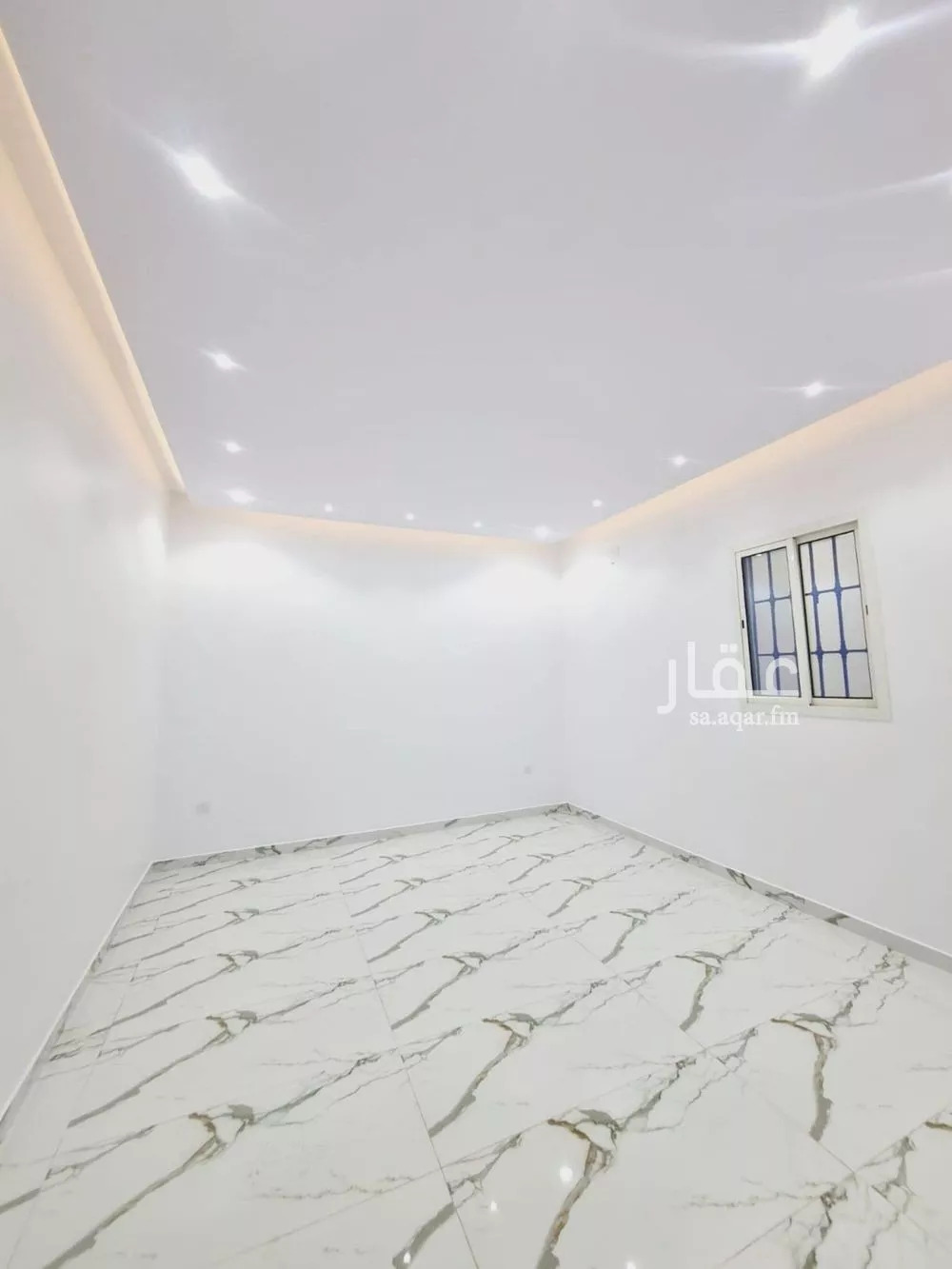 3 bedroom floor in Al Rimal 7