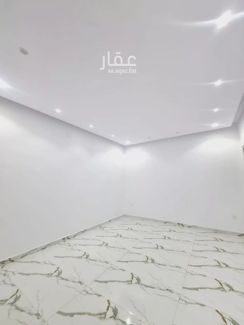3 bedroom floor in Al Rimal 8