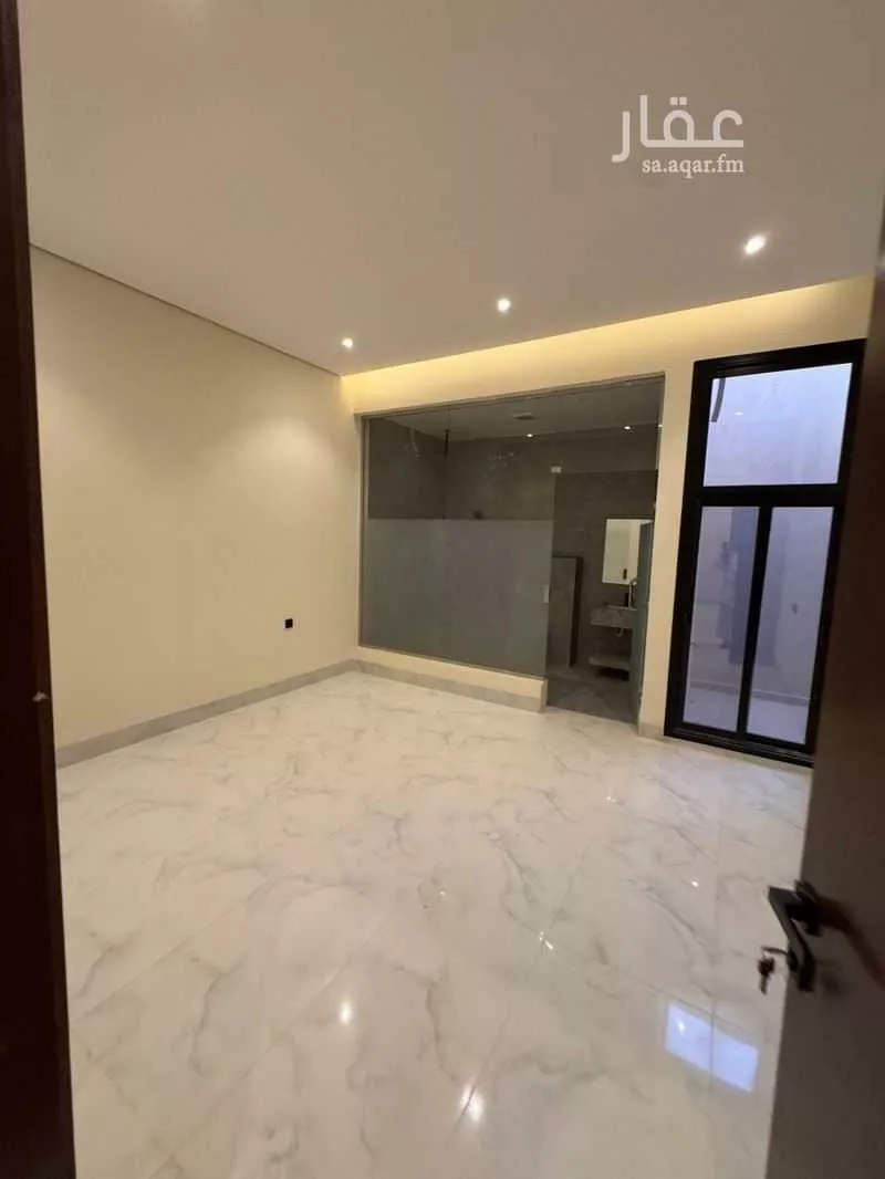 5 bedroom floor in Al Janadriyah 16