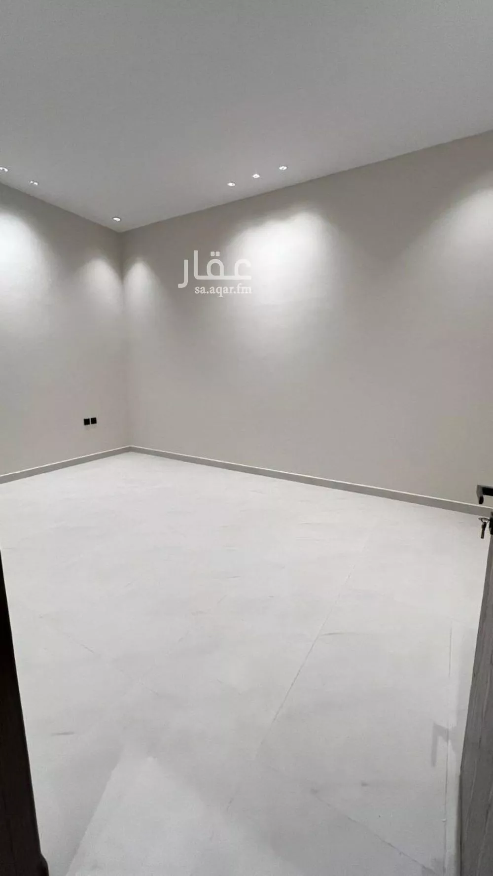 5 bedroom floor in Ash Sharq 2