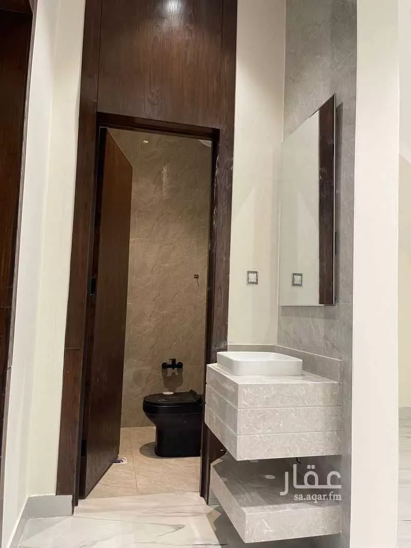 5 bedroom floor in Al Janadriyah 12