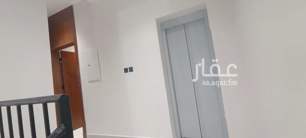3 bedroom floor in Tuwaiq 5