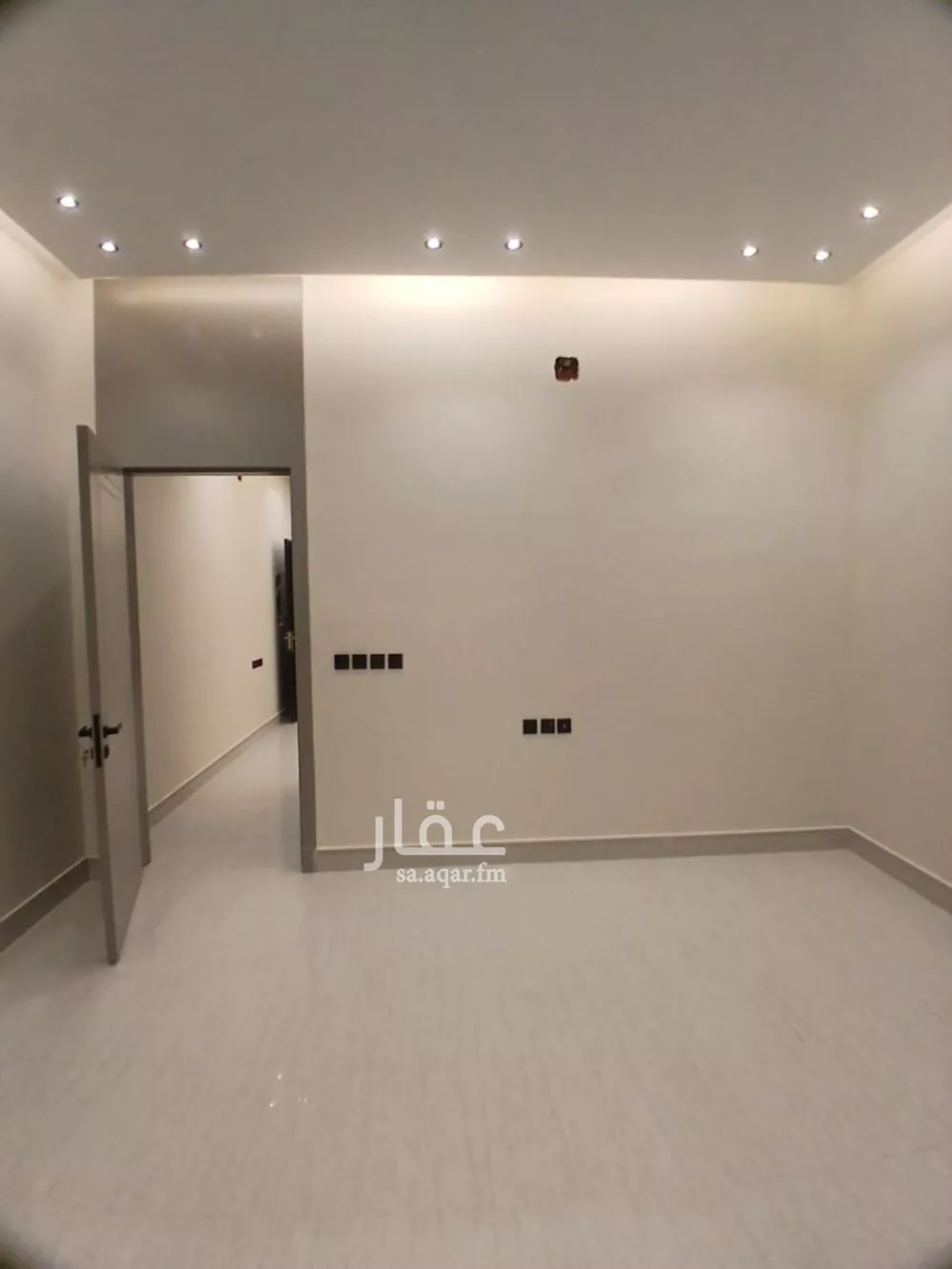 3 bedroom floor in Okaz 12
