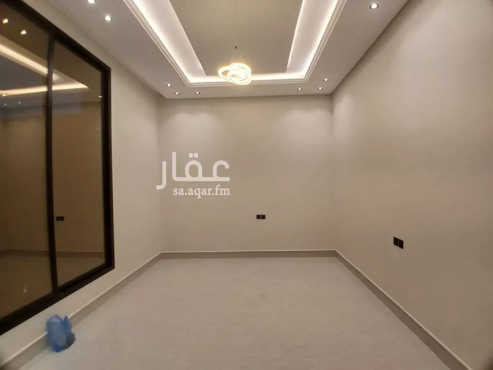 3 bedroom floor in Okaz 13