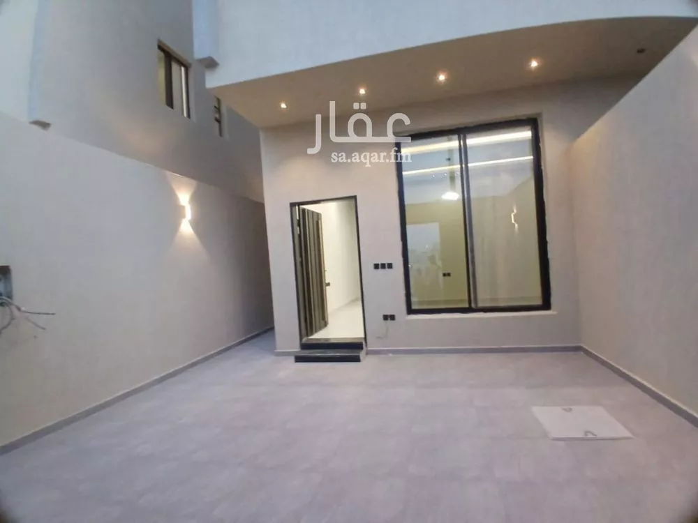 3 bedroom floor in Okaz 3