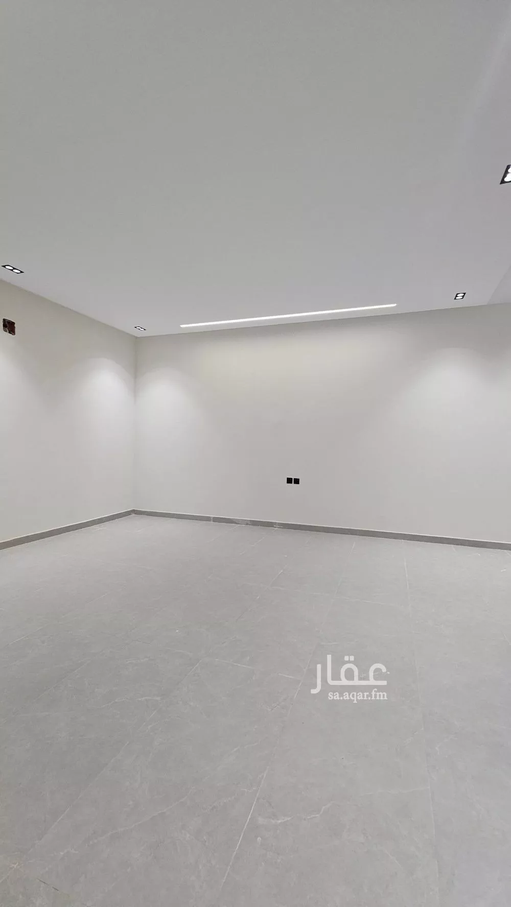 5 bedroom floor in Tuwaiq 12