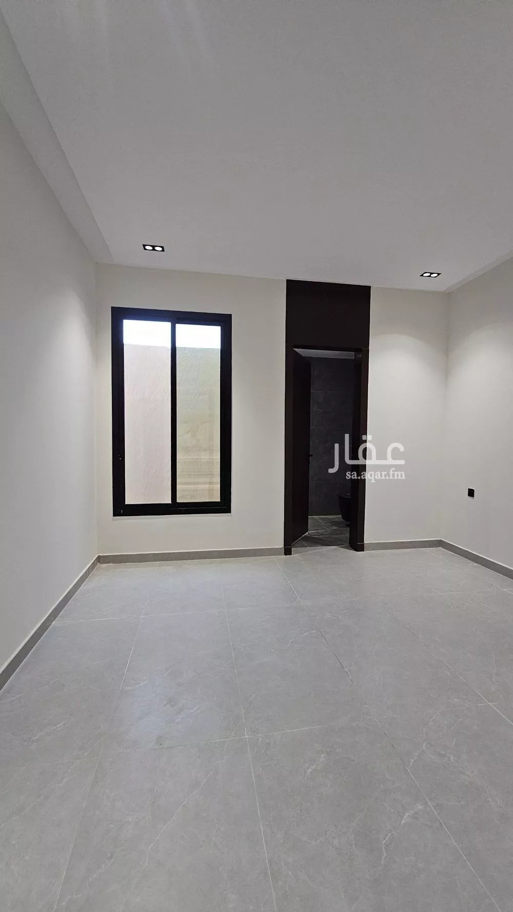 5 bedroom floor in Tuwaiq 8