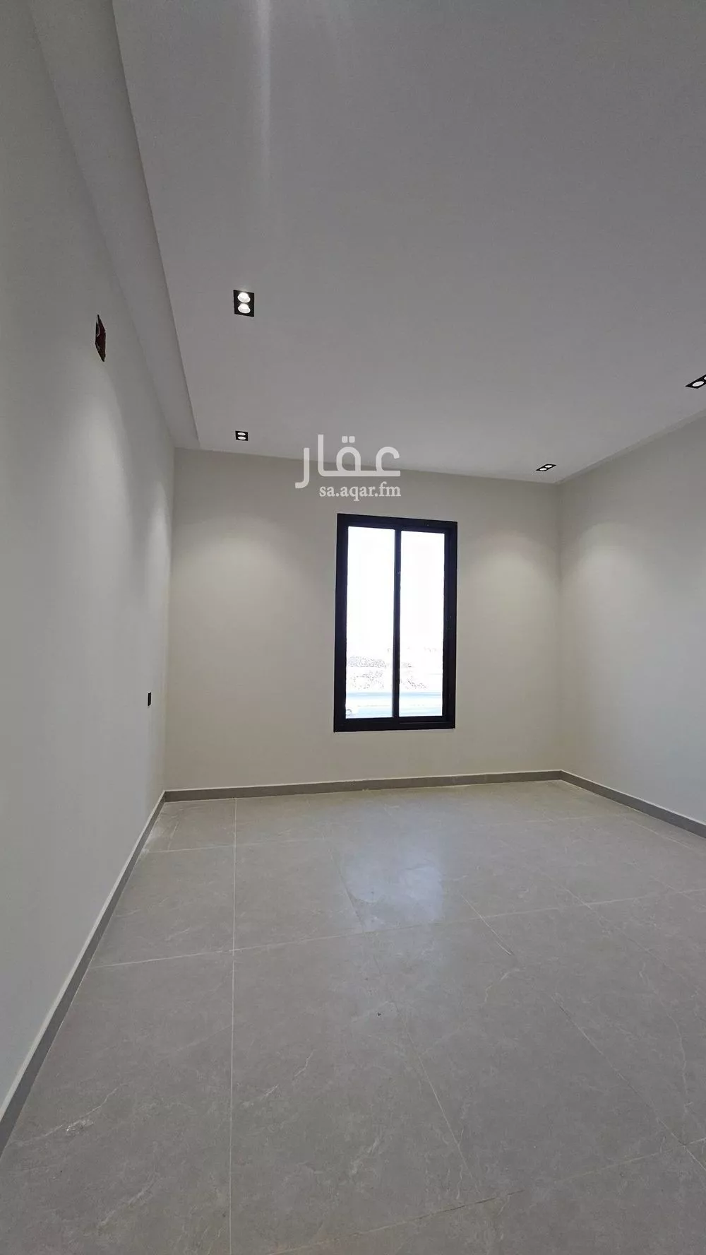 5 bedroom floor in Tuwaiq 9
