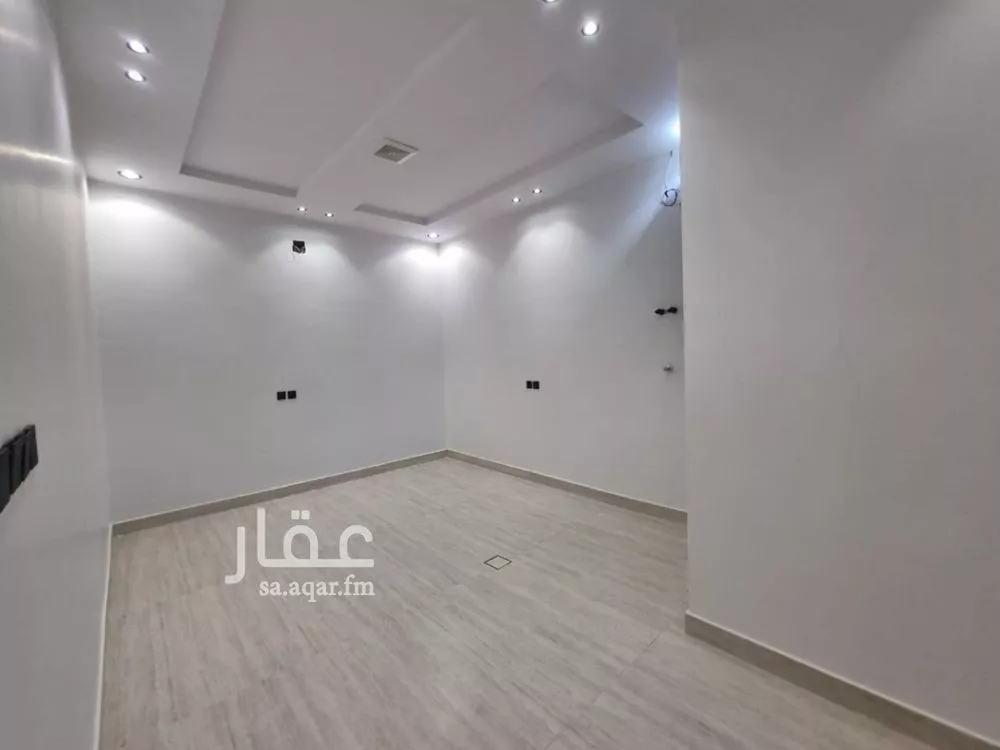 دور 4 غرف في بدر 8