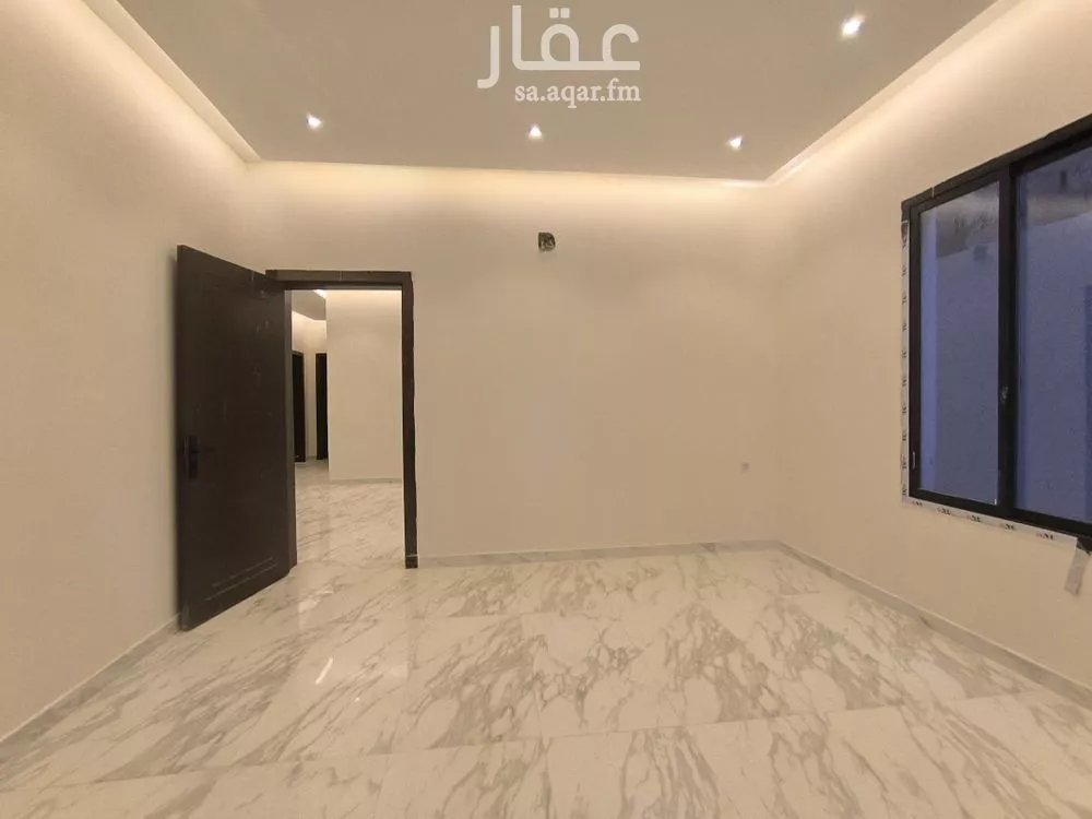 5 bedroom floor in Taibah 11