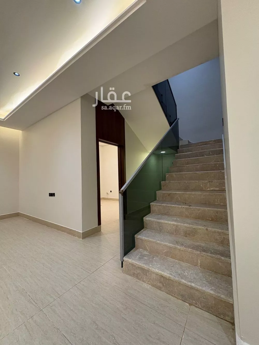 دور 6 غرف في ديراب 13