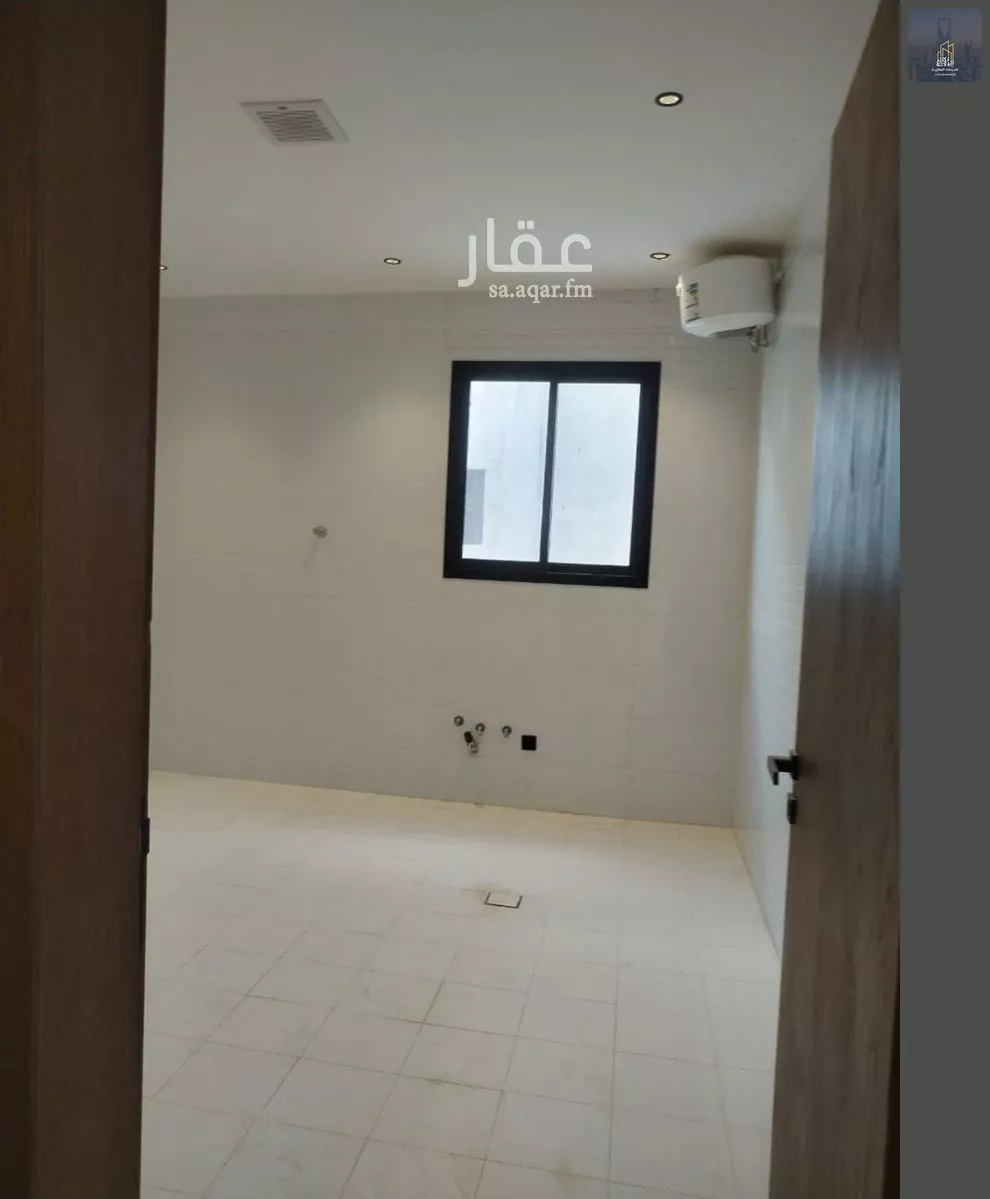 5 bedroom floor in Al Janadriyah 12