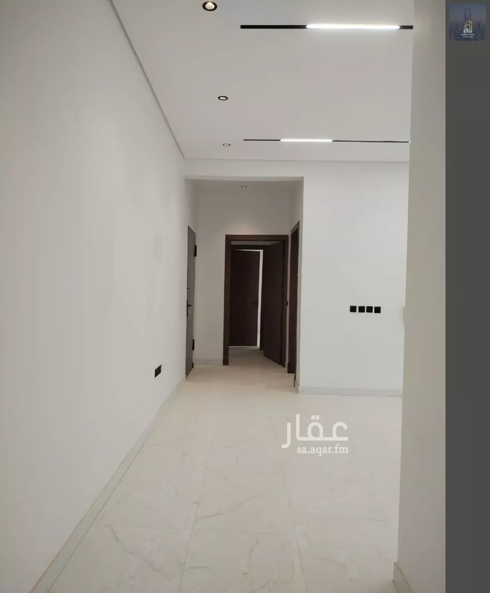 5 bedroom floor in Al Janadriyah 15