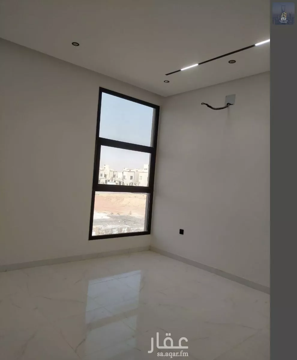 5 bedroom floor in Al Janadriyah 9