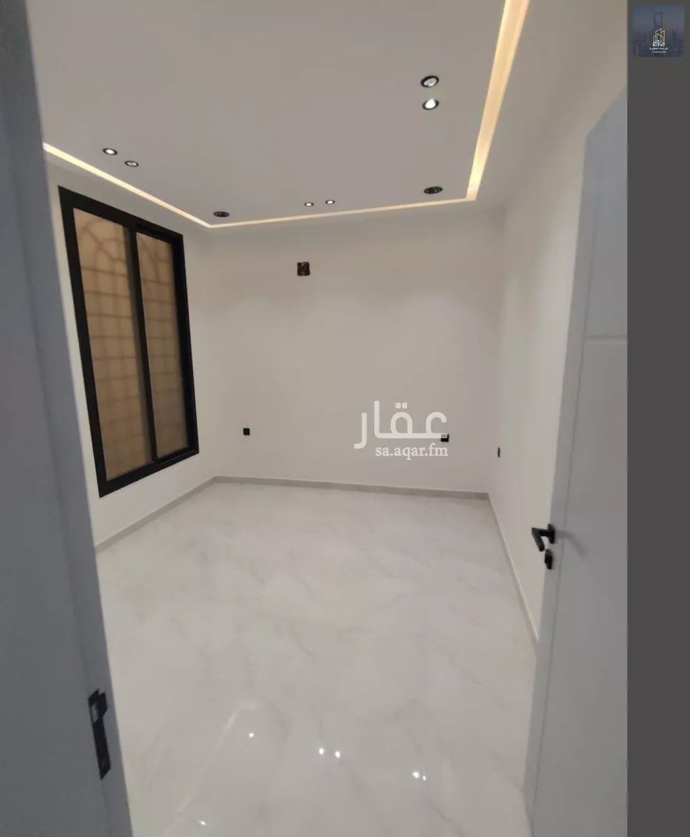 5 bedroom floor in Ash Sharq 3