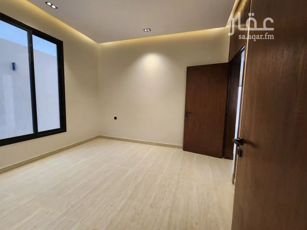 دور 3 غرف في طيبة 7