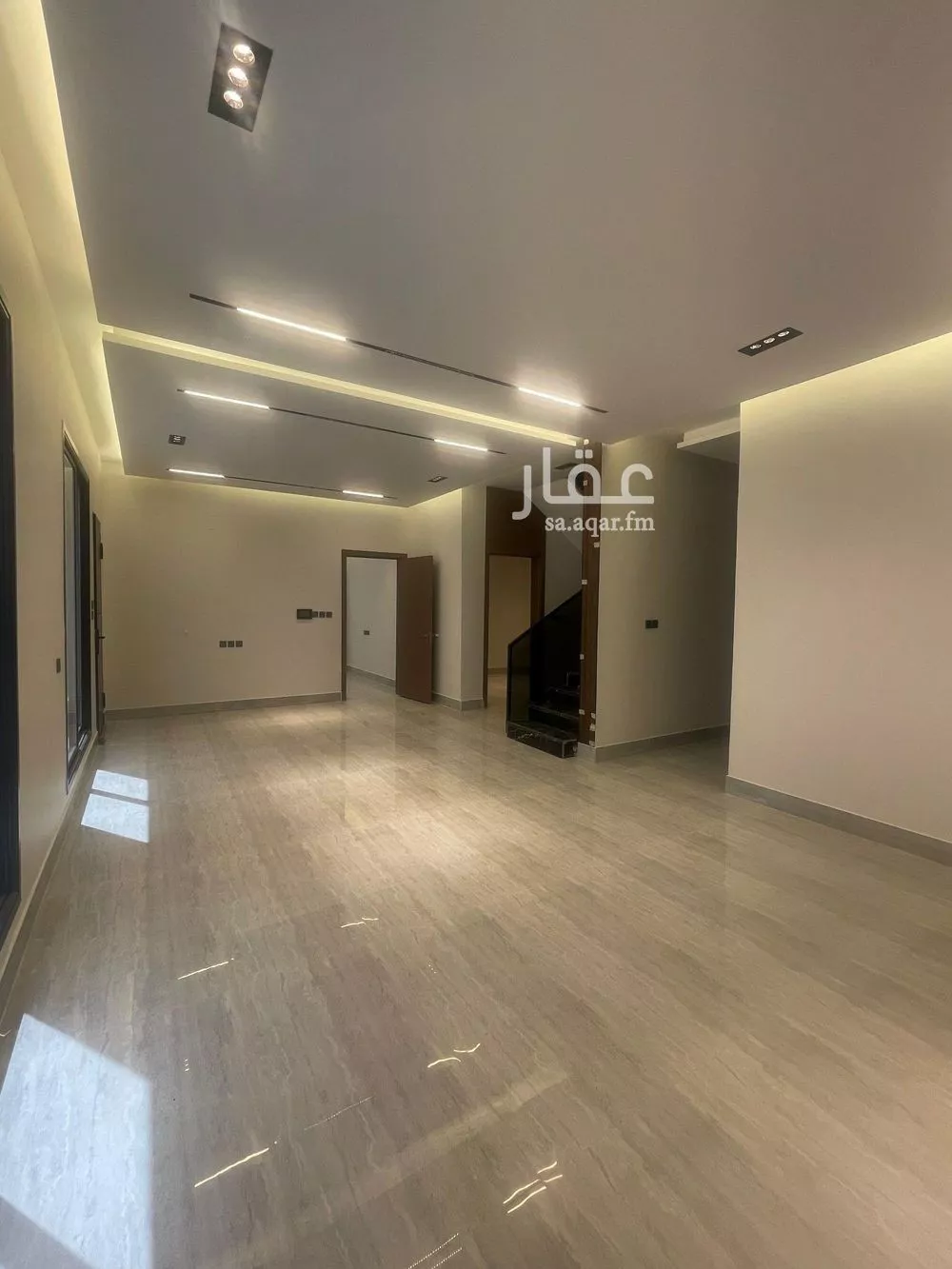 4 bedroom floor in Al Rimal 7
