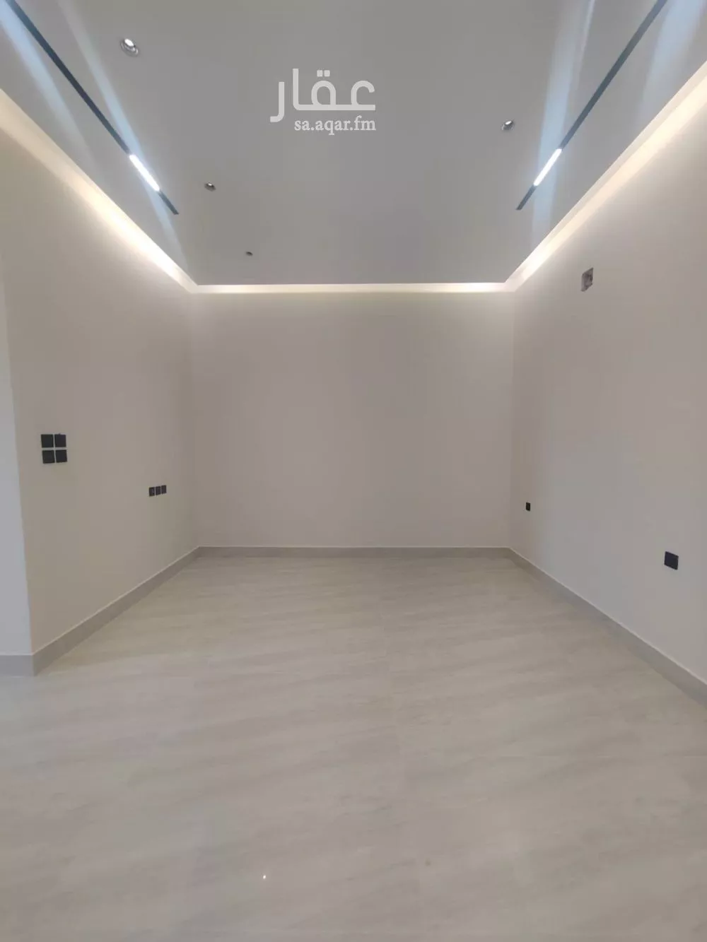 3 bedroom floor in Dirab 10