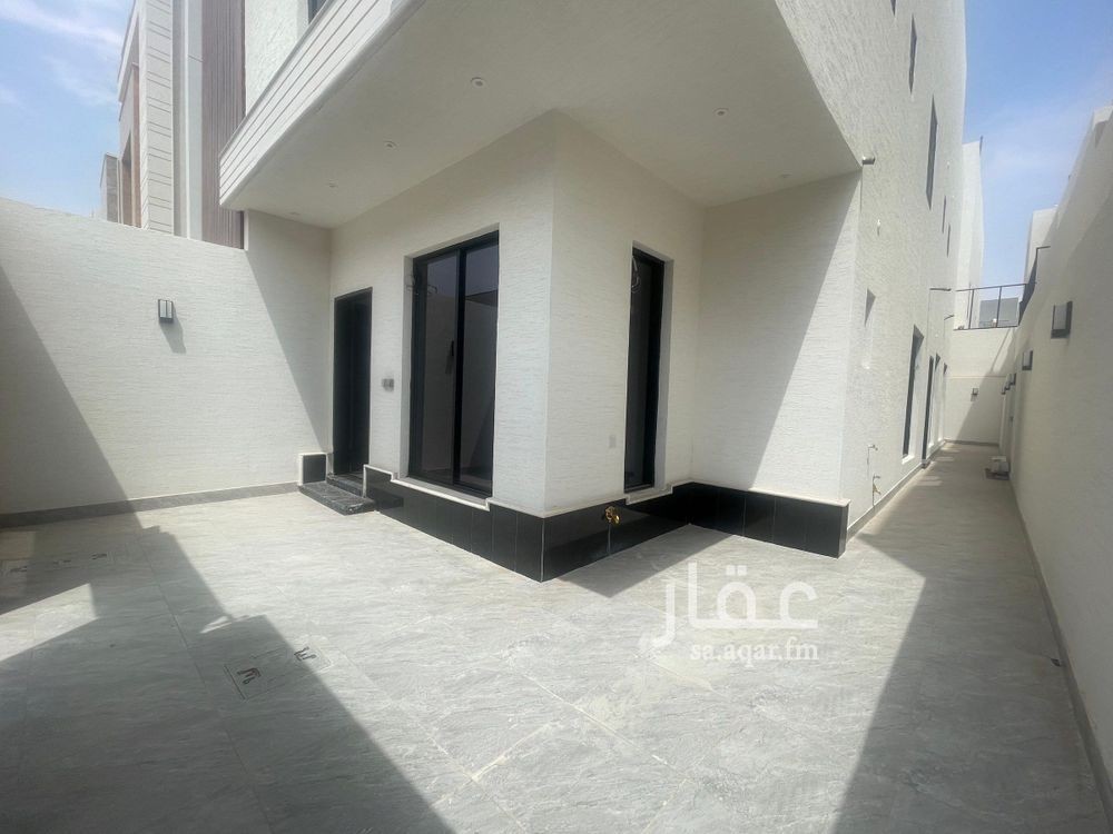 4 bedroom floor in Al Rimal 3