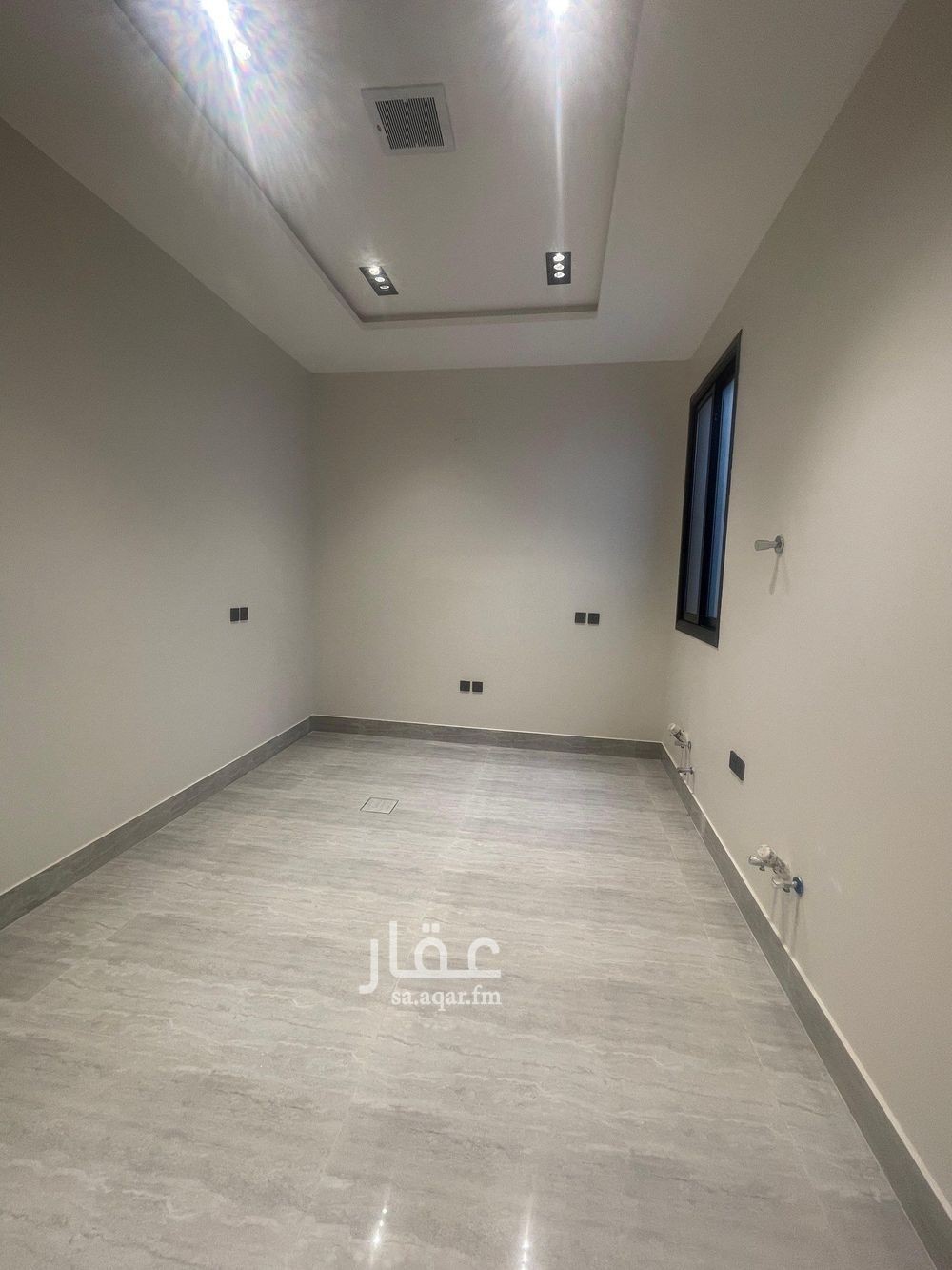 4 bedroom floor in Al Rimal 4