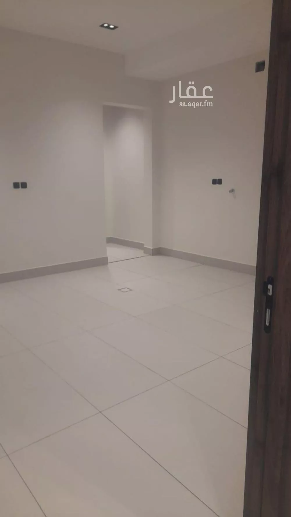5 bedroom floor in Al Khaleej 9