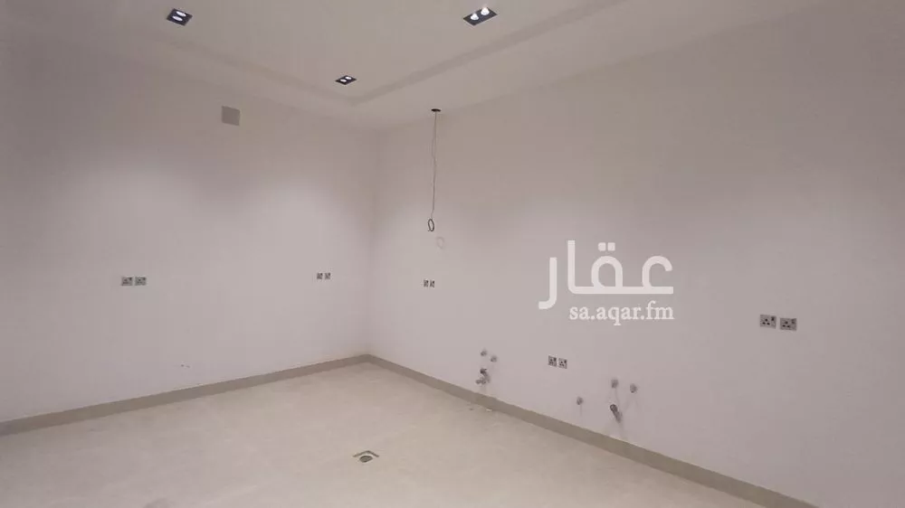 5 bedroom floor in Al Rimal 8