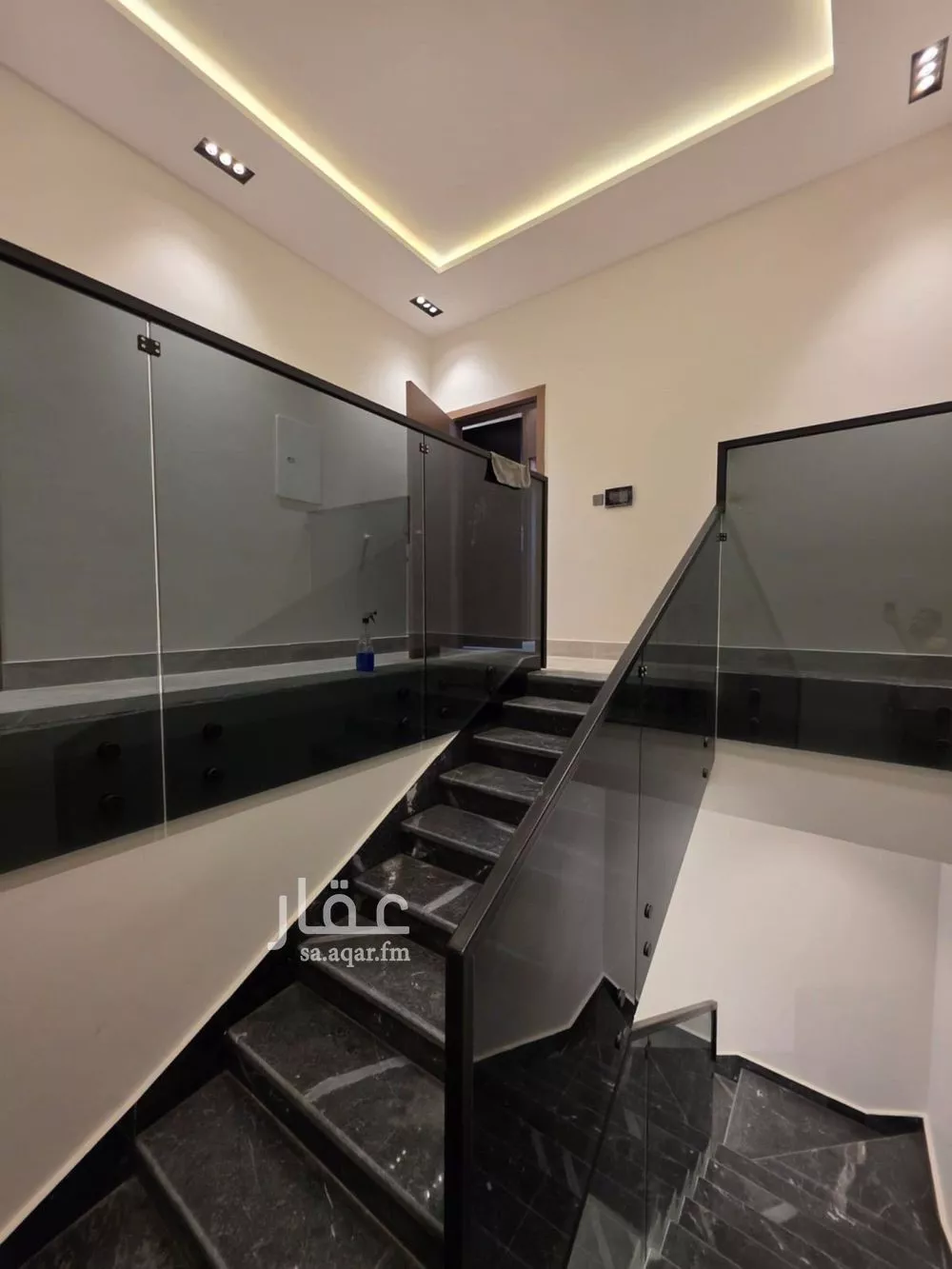 دور 4 غرف في الرمال 18