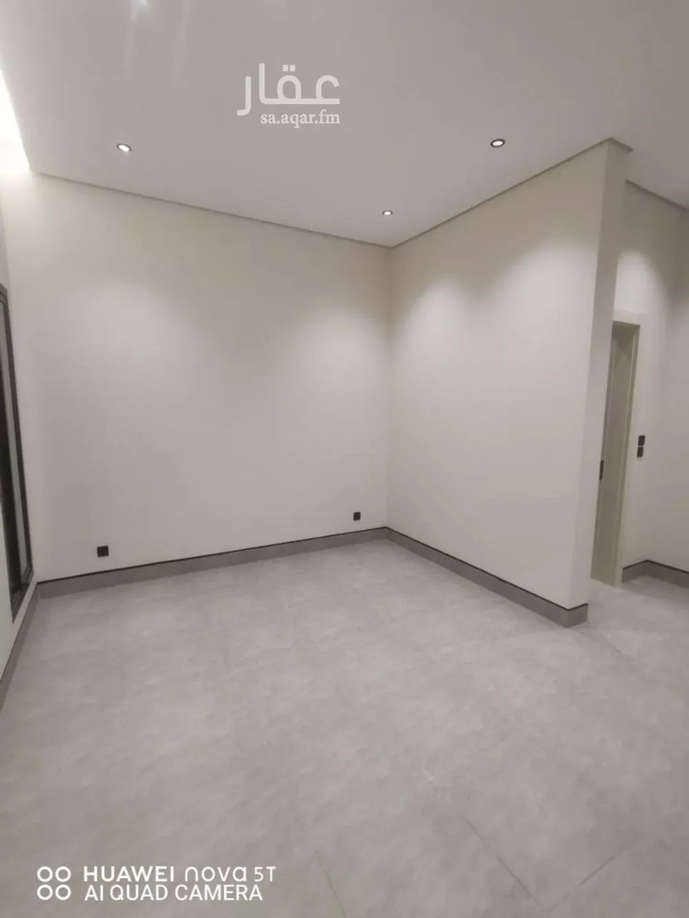 3 bedroom floor in Al Rimal 8