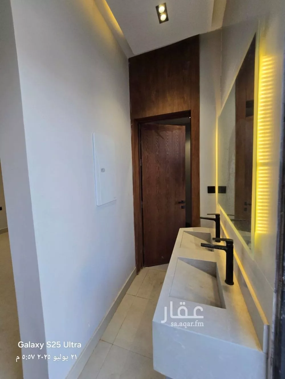 5 bedroom floor in Tuwaiq 12