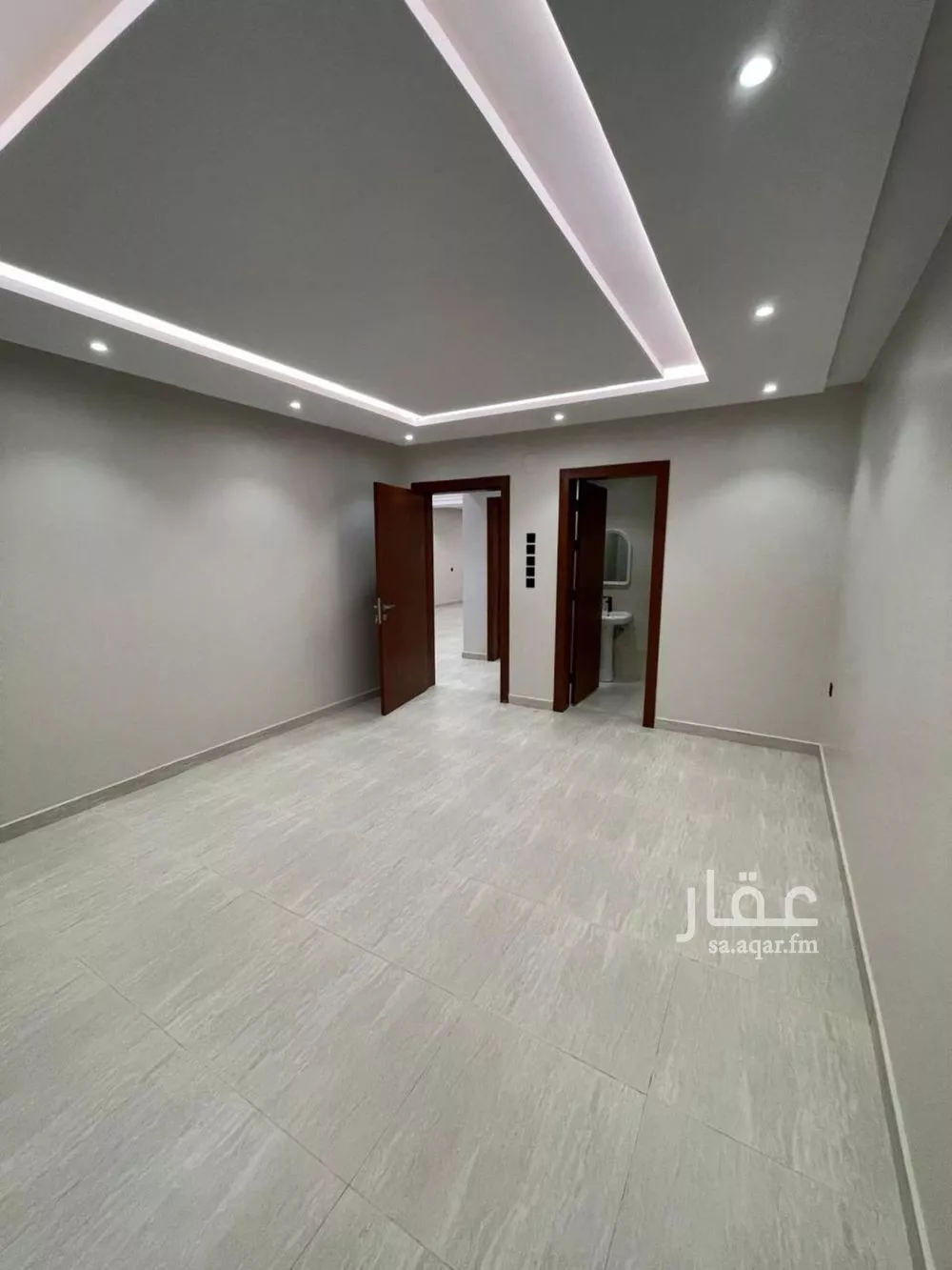 5 bedroom floor in Ad Dar Al Baida 6