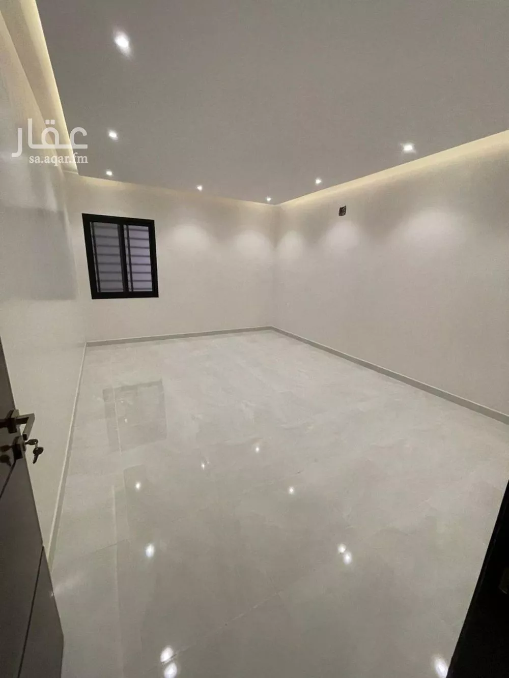 5 bedroom floor in Ad Dar Al Baida 2
