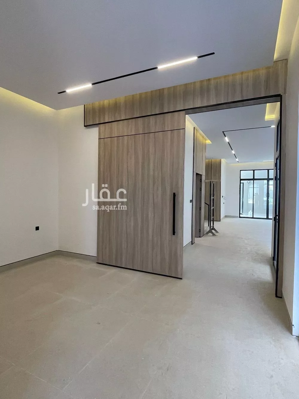 4 bedroom floor in Al Janadriyah 6