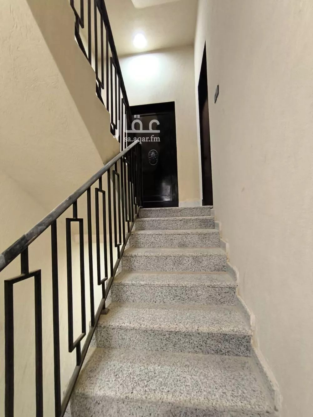 5 bedroom floor in Al Janadriyah 4