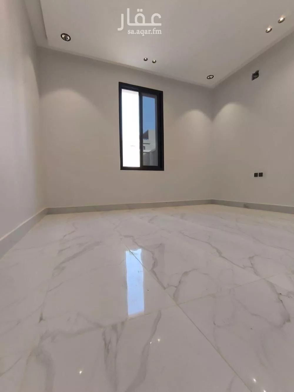 5 bedroom floor in Al Janadriyah 5